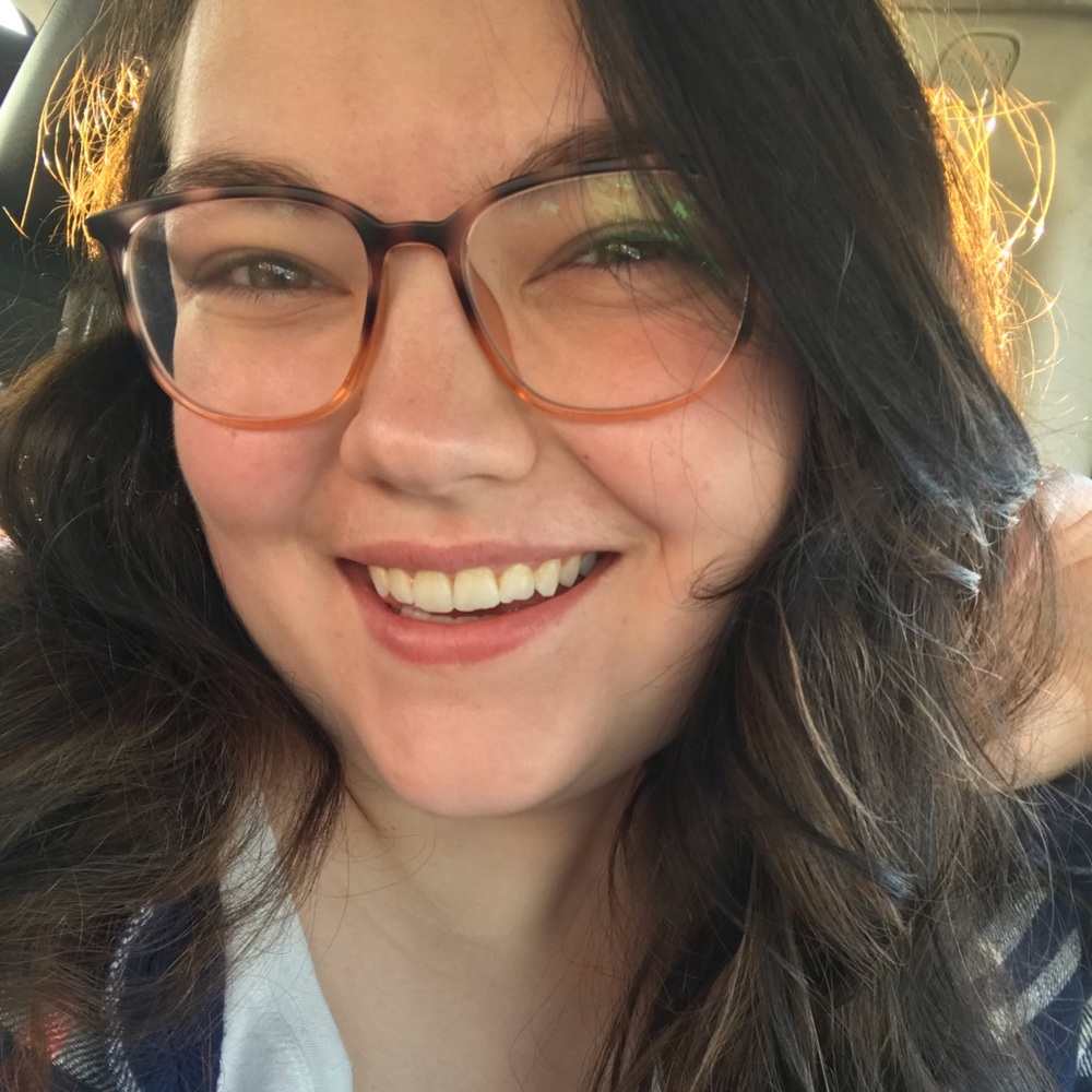 Meet your Posher, Corrine